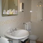 Hotel Des Pins 3*