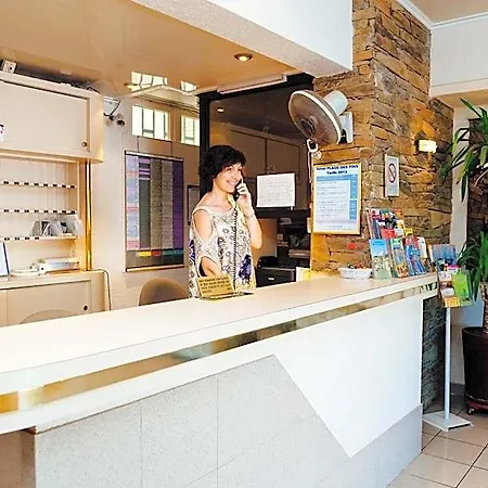 Otel Des Pins 3*