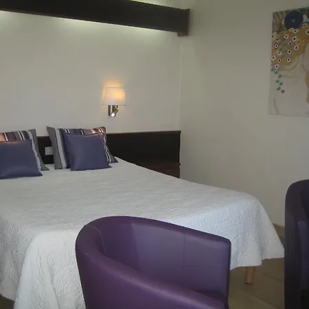 Hotel Plage Des Pins 3*