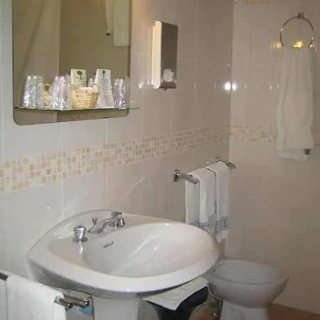 Hotel Plage Des Pins 3*